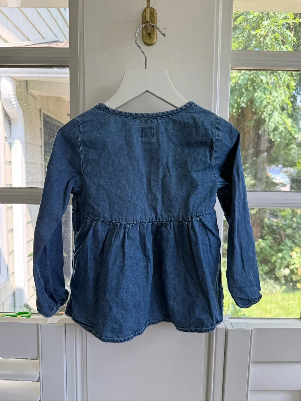 GAP soft blue